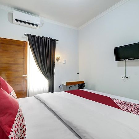 Maguwo Super Oyo Capital O 90983 Harmony Easy Stay מראה חיצוני תמונה
