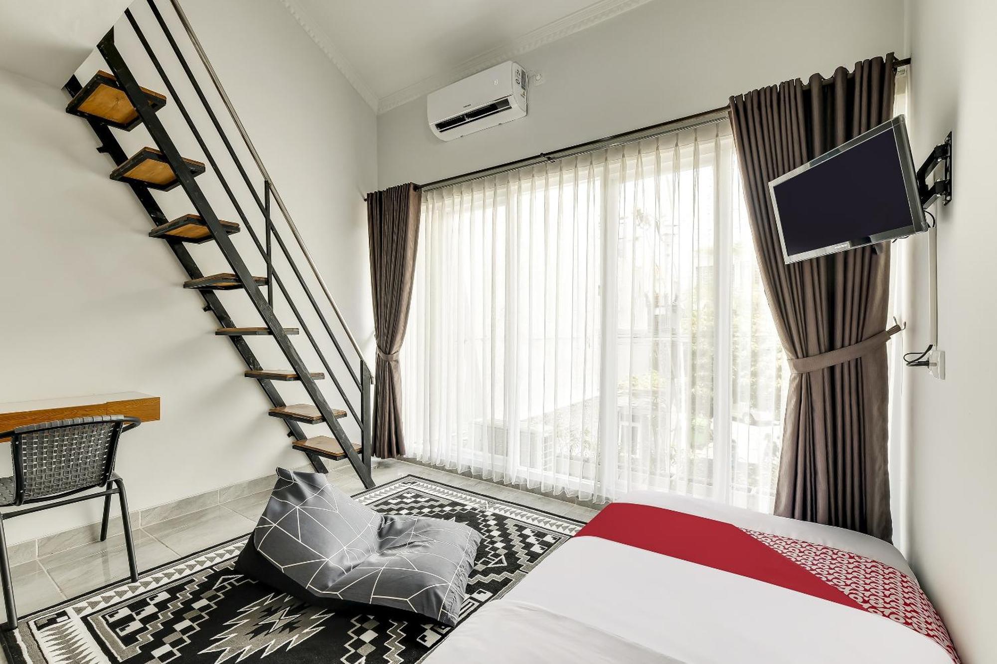 Maguwo Super Oyo Capital O 90983 Harmony Easy Stay מראה חיצוני תמונה